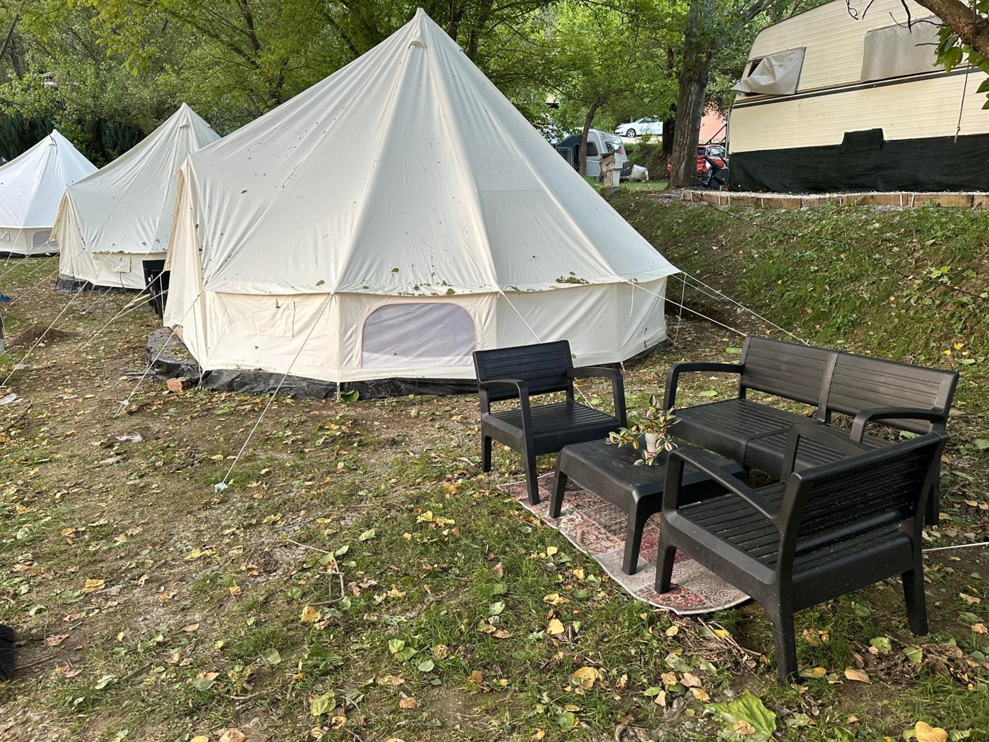Camping Ripolles ภายนอก รูปภาพ